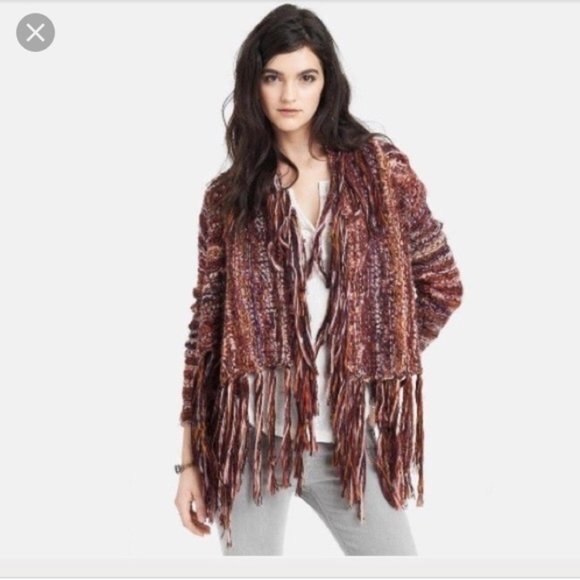 New FREE PEOPLE XS Burgandy fringe Cardigan - Picture 5 of 8